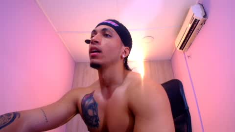 Snapshot of diego__cruz chatting on January 22, 2025, 5:49 pm Diego online show from January 22, 2025, 5:49 pm