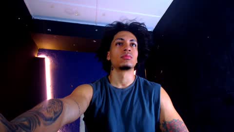 Snapshot of diego__cruz chatting on February 1, 2025, 12:05 pm Diego online show from February 1, 2025, 12:05 pm