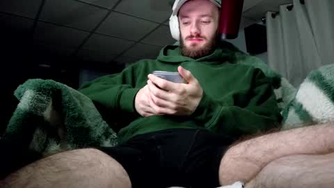 Snapshot of digbicknik chatting on November 17, 2025, 2:06 am digbicknik online show from November 17, 2025, 2:06 am