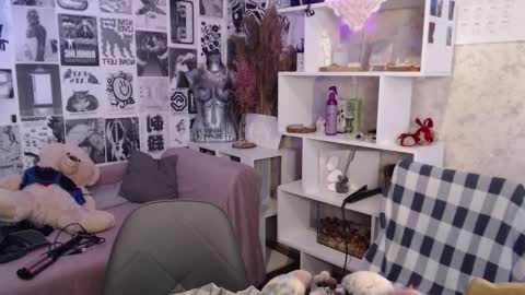 Snapshot of digital_geisha chatting on November 11, 2025, 7:30 am Hi im Alice 3 Im usualy online 03-10 or 17-21 UTC0 online show from November 11, 2025, 7:30 am