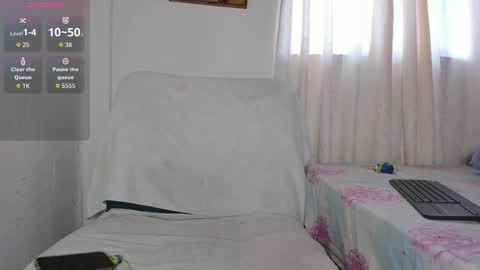 diiana_evil online show from November 19, 2025, 5:02 pm