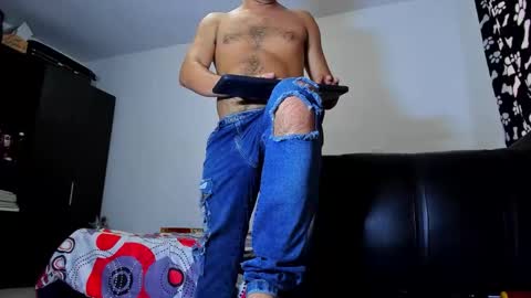 diiego_xxx online show from December 15, 2025, 2:54 pm