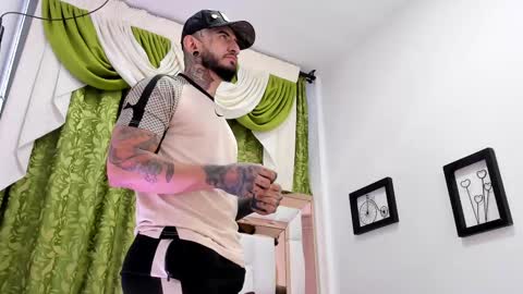 Snapshot of dilan_scootk_ chatting on March 2, 2025, 11:18 am dilan_scootk_ online show from March 2, 2025, 11:18 am