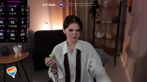 Dilara online show from December 2, 2025, 9:32 pm