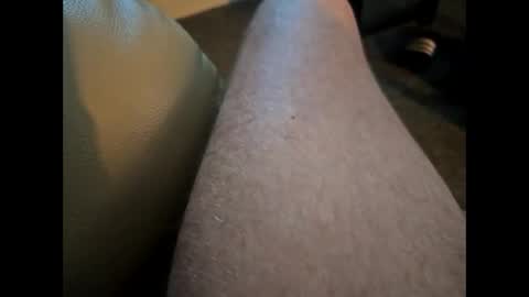 Dilf online show from September 21, 2025, 6:48 am