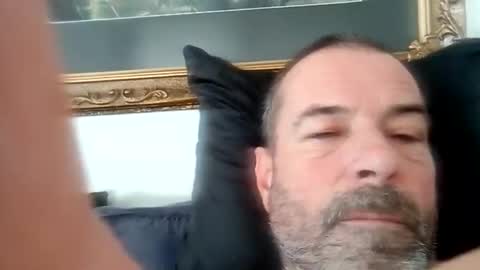 Snapshot of dilf_4u chatting on March 12, 2025, 7:49 pm Hot Penis online show from March 12, 2025, 7:49 pm