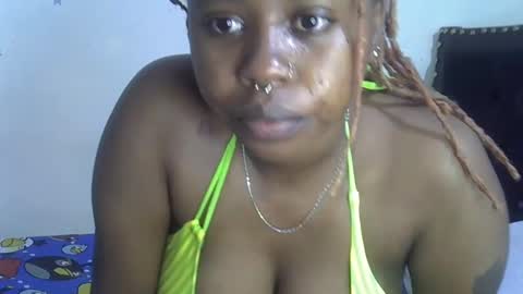 Snapshot of dime010 chatting on January 12, 2025, 7:31 pm dime online show from January 12, 2025, 7:31 pm
