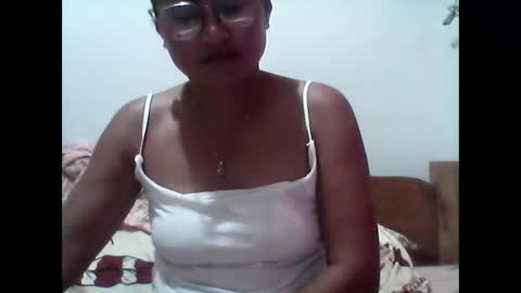 Snapshot of dimple_42 chatting on September 30, 2025, 11:04 am Dimple online show from September 30, 2025, 11:04 am