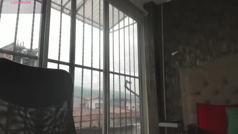 DIOSA online show from February 9, 2025, 8:24 pm