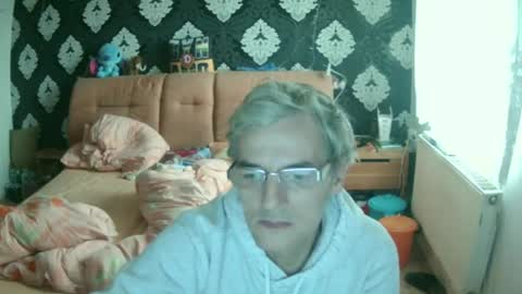 Snapshot of dirk6873 chatting on December 4, 2024, 8:34 am Adam Carla online show from December 4, 2024, 8:34 am