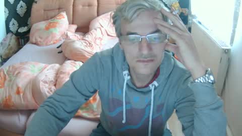 Snapshot of dirk6873 chatting on March 3, 2025, 12:27 pm Adam Carla online show from March 3, 2025, 12:27 pm