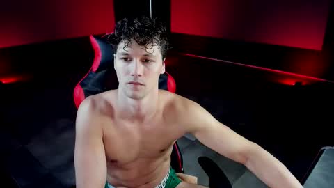 dirty_boss online show from September 19, 2025, 10:05 am