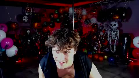 dirty_boss online show from October 30, 2025, 12:01 am