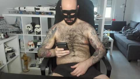 Snapshot of dirtybalws chatting on December 21, 2024, 9:55 am Robert online show from December 21, 2024, 9:55 am