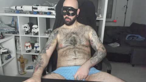 Snapshot of dirtybalws chatting on January 15, 2025, 5:05 pm Robert online show from January 15, 2025, 5:05 pm