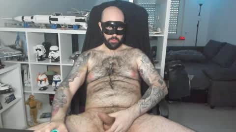 Snapshot of dirtybalws chatting on January 24, 2025, 2:51 pm Robert online show from January 24, 2025, 2:51 pm