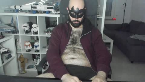 Snapshot of dirtybalws chatting on February 2, 2025, 3:07 pm Robert online show from February 2, 2025, 3:07 pm