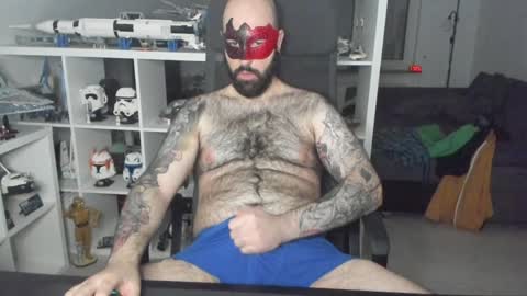 Snapshot of dirtybalws chatting on February 7, 2025, 4:03 pm Robert online show from February 7, 2025, 4:03 pm