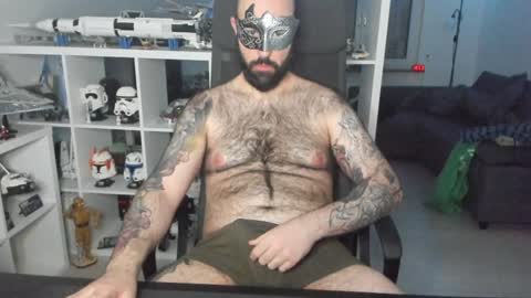 Snapshot of dirtybalws chatting on February 8, 2025, 6:01 pm Robert online show from February 8, 2025, 6:01 pm