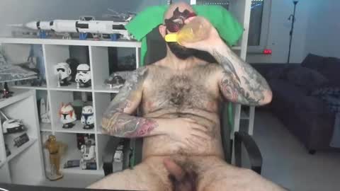 Snapshot of dirtybalws chatting on February 12, 2025, 3:27 pm Robert online show from February 12, 2025, 3:27 pm