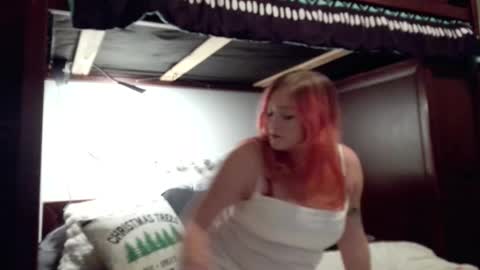 Snapshot of dirtydaisy1998 chatting on December 15, 2025, 6:39 am Daisy Wylde online show from December 15, 2025, 6:39 am