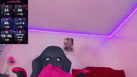 Naomy  online show from January 21, 2025, 8:11 pm