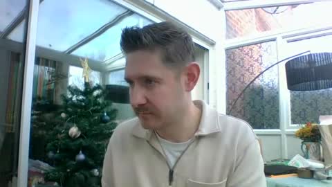 Snapshot of dirtylondon729 chatting on December 9, 2024, 11:26 am Exhibitionist Ben online show from December 9, 2024, 11:26 am