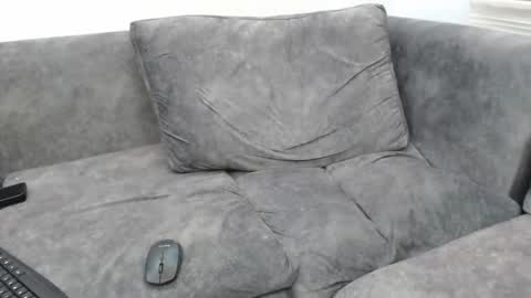 dirtyybooyy77 online show from November 26, 2025, 11:17 pm