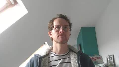 discovery_99 online show from November 4, 2025, 2:05 pm