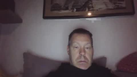 Snapshot of disney0988 chatting on February 5, 2025, 5:41 am disney0988 online show from February 5, 2025, 5:41 am