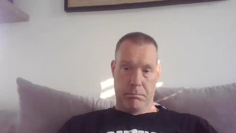 Snapshot of disney0988 chatting on September 16, 2025, 3:35 pm disney0988 online show from September 16, 2025, 3:35 pm