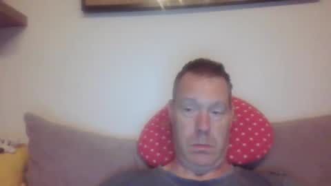 Snapshot of disney0988 chatting on October 27, 2025, 5:33 am disney0988 online show from October 27, 2025, 5:33 am