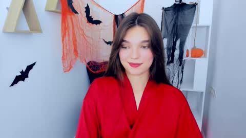 Hannah online show from October 22, 2025, 8:08 pm