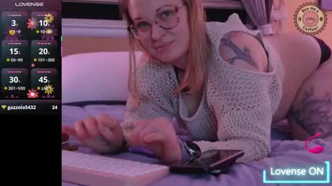 dixie_comanche online show from February 28, 2025, 3:48 am