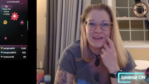 dixie_comanche online show from March 4, 2025, 8:24 am