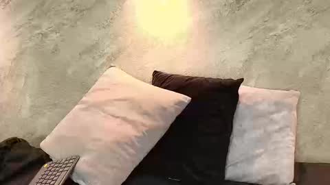 Snapshot of dixie_grey1 chatting on September 15, 2025, 1:22 pm Sofia online show from September 15, 2025, 1:22 pm