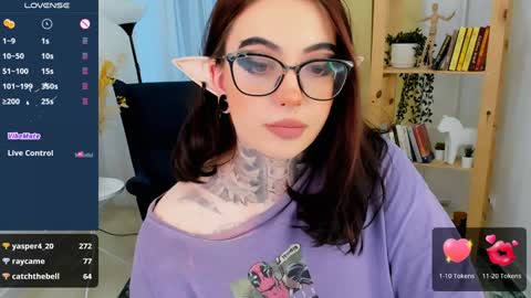 Snapshot of dixipixi_ chatting on December 7, 2024, 9:06 am dixipixi_ online show from December 7, 2024, 9:06 am