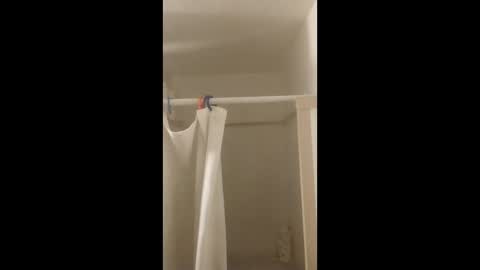 dixonbird41 online show from March 10, 2025, 1:01 am