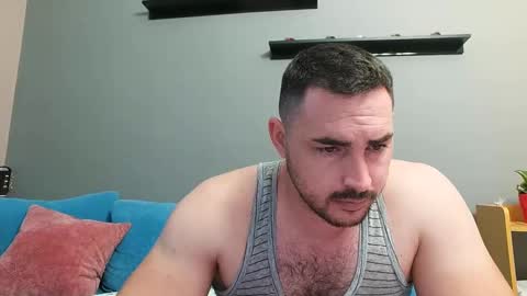 Snapshot of djmute chatting on December 18, 2024, 2:38 pm STR8 BOYv online show from December 18, 2024, 2:38 pm