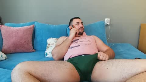 Snapshot of djmute chatting on December 23, 2024, 10:21 am STR8 BOYv online show from December 23, 2024, 10:21 am
