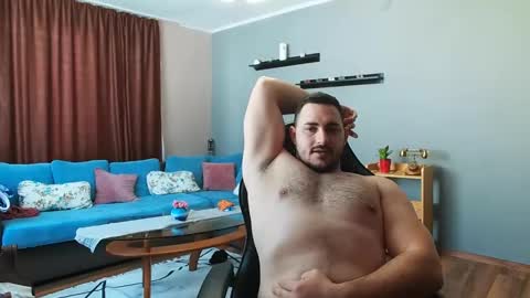 Snapshot of djmute chatting on February 21, 2025, 12:17 pm STR8 BOYv online show from February 21, 2025, 12:17 pm