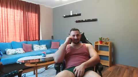Snapshot of djmute chatting on March 7, 2025, 7:08 am STR8 BOYv online show from March 7, 2025, 7:08 am