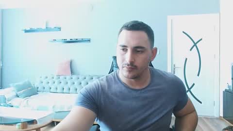 Snapshot of djmute chatting on October 16, 2025, 9:21 am STR8 BOYv online show from October 16, 2025, 9:21 am