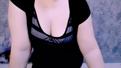 Snapshot of djullia chatting on February 13, 2025, 6:20 am djullia online show from February 13, 2025, 6:20 am