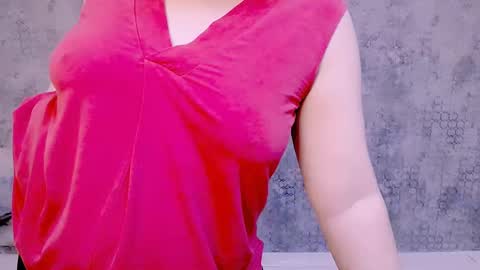 Snapshot of djullia chatting on March 3, 2025, 3:20 pm djullia online show from March 3, 2025, 3:20 pm
