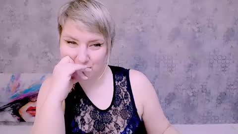 Snapshot of djullia chatting on March 6, 2025, 1:14 pm djullia online show from March 6, 2025, 1:14 pm