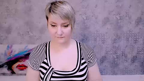 Snapshot of djullia chatting on March 7, 2025, 10:13 am djullia online show from March 7, 2025, 10:13 am