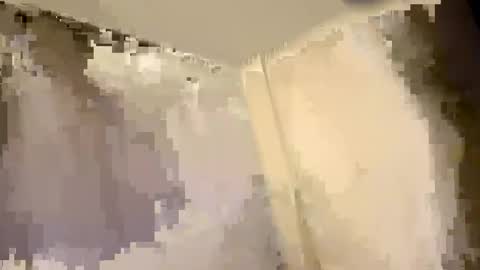 Snapshot of dnice69968127 chatting on February 14, 2025, 11:42 pm dnice69968127 online show from February 14, 2025, 11:42 pm