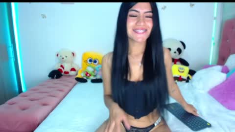 Snapshot of doe_sofi chatting on January 2, 2025, 2:22 am sofi online show from January 2, 2025, 2:22 am