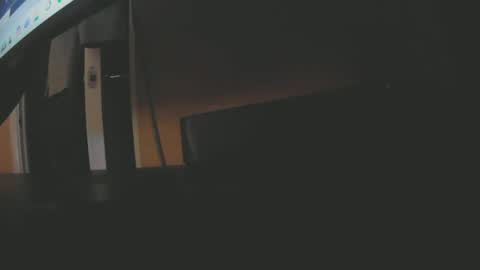 Snapshot of doggyboydon chatting on January 4, 2025, 7:34 am Lucas online show from January 4, 2025, 7:34 am